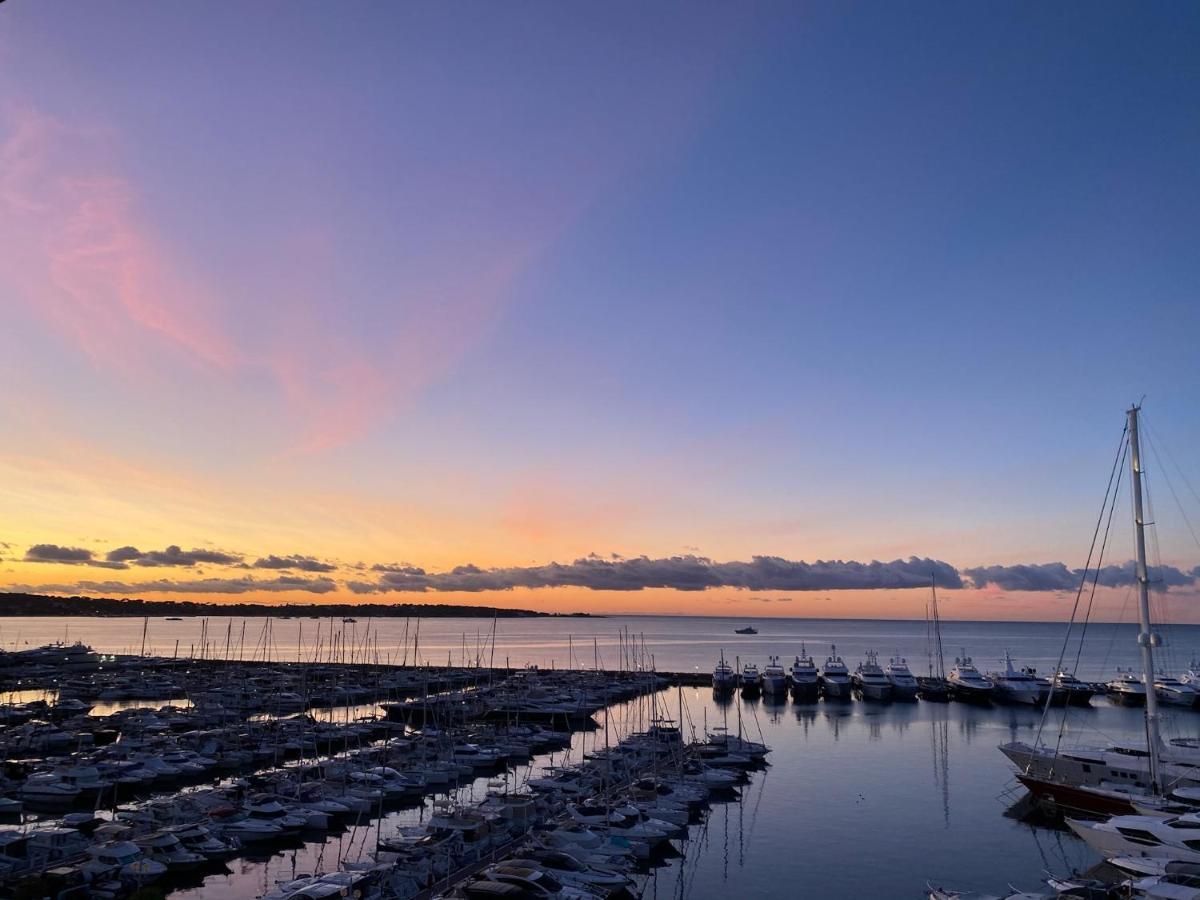 Seafront - Beautiful Flat With Aircon And Comfortable Loggia Vallauris